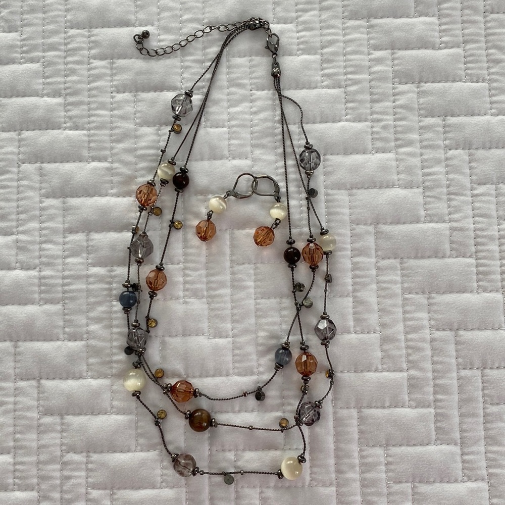 Beaded necklace and earrings set